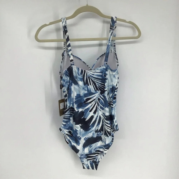 Nip Tuck Women’s One Piece Blue Floral Palms Slimming Swimsuit NWT Size 6 - Picture 2 of 10